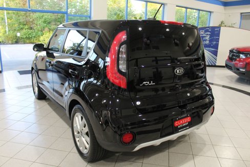 Used 2017 Kia Soul + w/ Primo Package image 7
