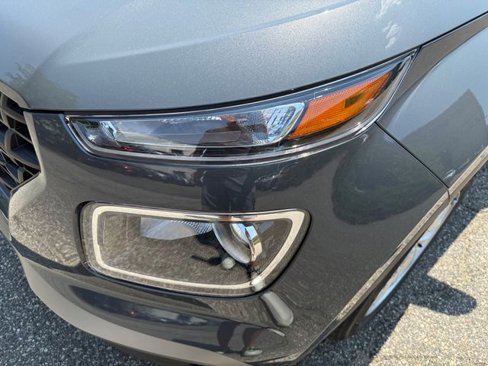 New 2025 Hyundai Venue SE image 14