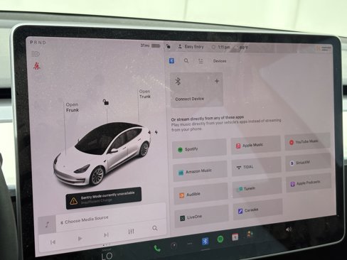 Used 2021 Tesla Model 3 Standard Range Plus image 21