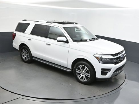 Used 2023 Ford Expedition Limited image 37