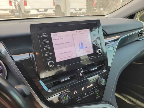 Used 2021 Toyota Camry SE w/ Carpet Mat Package (TMS) image 20