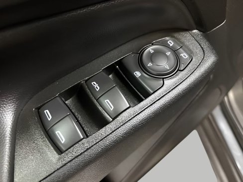 Used 2022 Chevrolet Equinox LT image 11