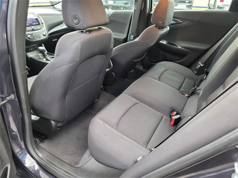 Used 2023 Chevrolet Malibu LT image 3