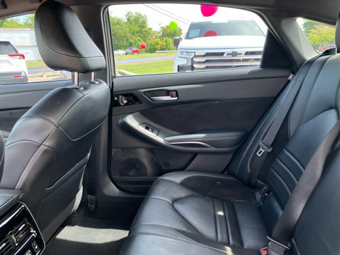 Used 2019 Toyota Avalon Touring image 40