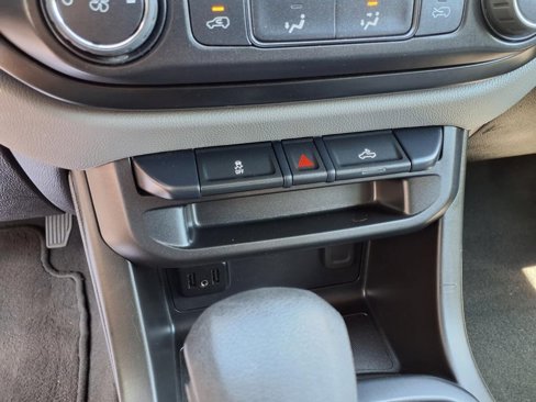 Used 2022 Chevrolet Colorado W/T image 28
