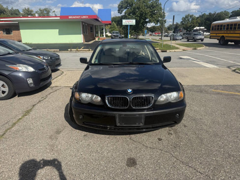 Used 2004 BMW 325xi Sedan image 3