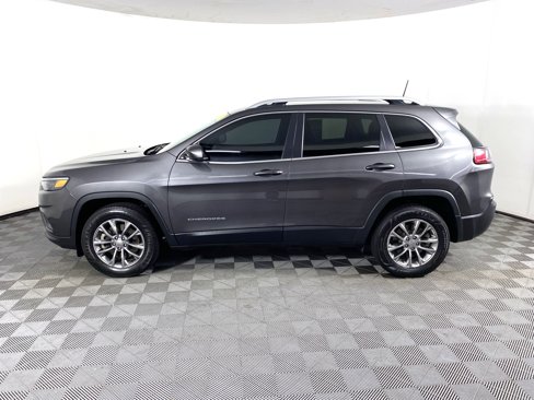 Used 2021 Jeep Cherokee Latitude Lux w/ Comfort/Convenience Group image 9