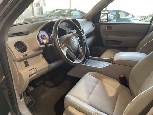 Used 2010 Honda Pilot LX image 10
