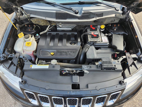 Used 2013 Jeep Compass Limited w/ Sun/Sound Group image 23