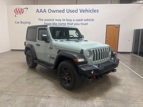 Used 2023 Jeep Wrangler Sport image 8