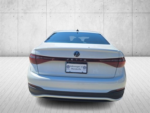 New 2025 Volkswagen Jetta Sport image 4