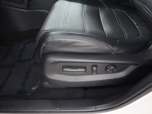 Used 2017 Honda CR-V EX-L image 32