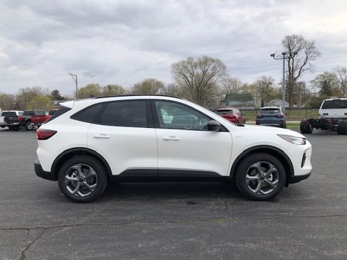 New 2025 Ford Escape ST-Line w/ Tech Pack #1 image 6
