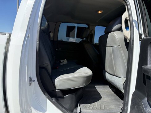 Used 2014 RAM 2500 Tradesman image 34