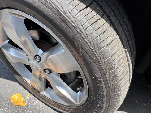 Used 2012 Jeep Grand Cherokee Overland image 20