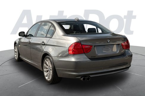 Used 2011 BMW 328i xDrive Sedan w/ Premium Pkg image 2