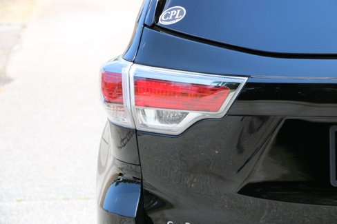 Used 2016 Toyota Highlander Limited image 6