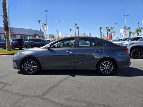 Used 2023 Kia Forte LXS image 7