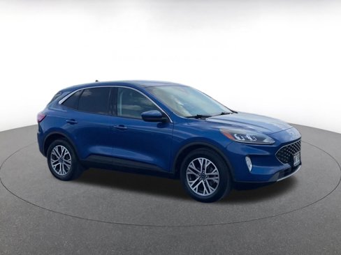 Used 2022 Ford Escape SEL image 2