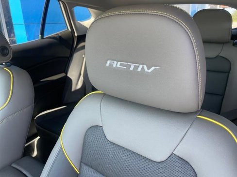 New 2025 Chevrolet Trax ACTIV w/ Sunroof Package image 14