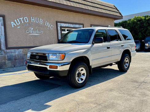 Used 1998 Toyota 4Runner 2WD image 1