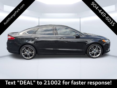 Used 2013 Ford Fusion Titanium w/ Titanium Driver Assist Pkg image 2