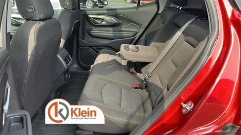 Used 2022 GMC Terrain SLE image 27