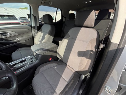 Used 2020 Chevrolet Traverse LT w/ Driver Confidence II Package image 38