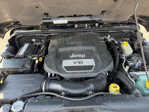 Used 2015 Jeep Wrangler Sahara w/ Connectivity Group image 22