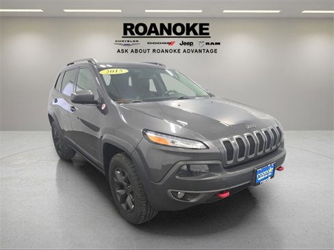 Used 2015 Jeep Cherokee Trailhawk w/ Cold Weather Group image 6