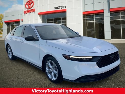 Used 2023 Honda Accord LX image 1