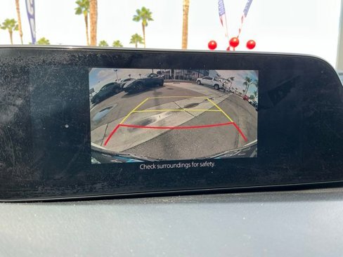 Used 2019 MAZDA MAZDA3 Sedan image 18