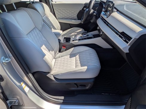 Used 2023 Mitsubishi Outlander SEL image 32