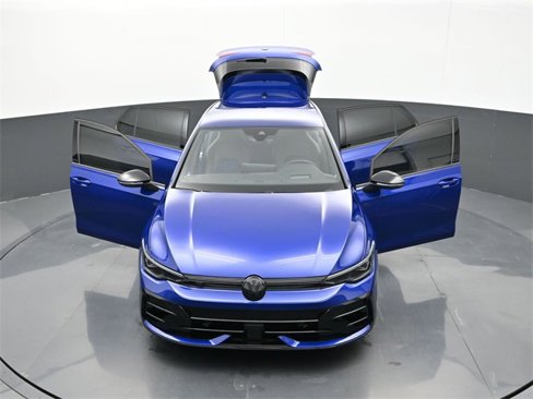 Used 2025 Volkswagen Golf R Black Edition image 28