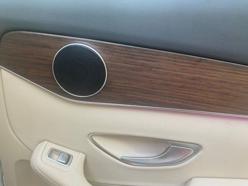 Certified 2022 Mercedes-Benz GLC 300 4MATIC image 21