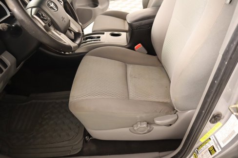 Used 2015 Toyota Tacoma PreRunner image 10