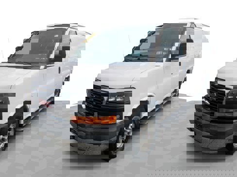 Used 2015 GMC Savana 2500 image 26