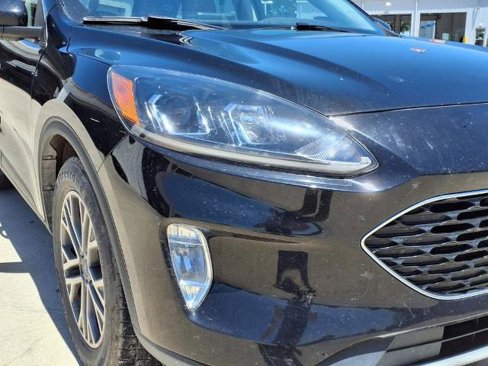 Used 2022 Ford Escape SEL image 9