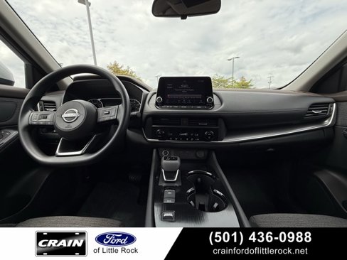 Used 2023 Nissan Rogue SV image 27
