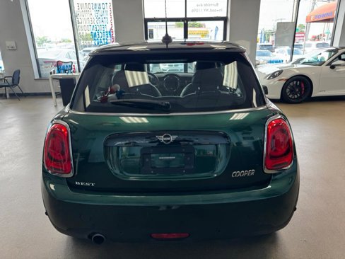 Used 2019 MINI Cooper 2-Door Hardtop image 17