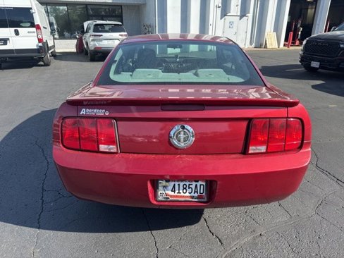 Used 2007 Ford Mustang Premium image 8