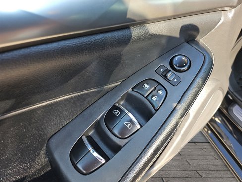 Used 2021 Nissan Maxima 3.5 SV w/ Floor Mat Group image 18
