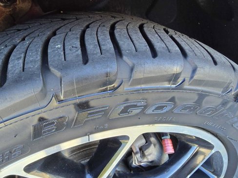 Used 2012 Ford Focus SE w/ SE Sport Pkg image 13