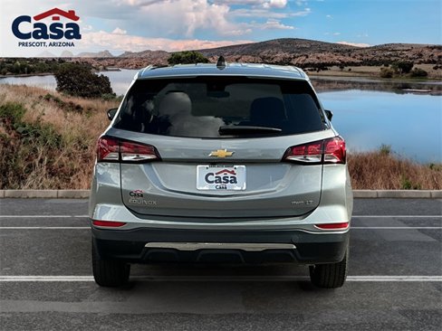 Used 2023 Chevrolet Equinox LT image 3