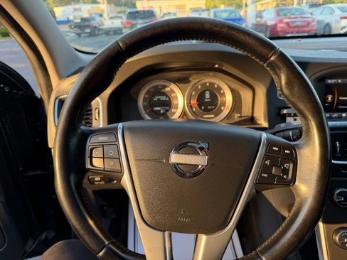 Used 2012 Volvo S60 T5 w/ Multimedia Pkg image 16