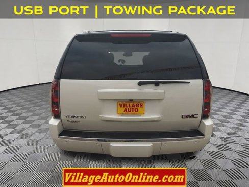 Used 2013 GMC Yukon Denali image 3