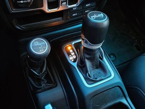 Used 2019 Jeep Wrangler Unlimited Sport S image 13