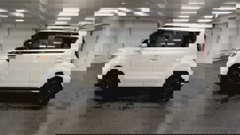 Used 2018 Kia Soul image 35
