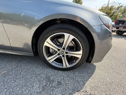 Used 2019 Mercedes-Benz E 300 image 29