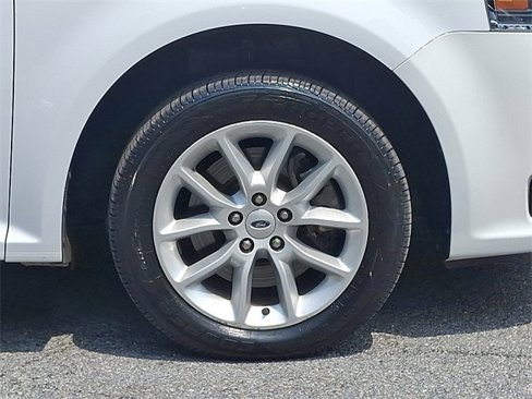 Used 2014 Ford Flex SE image 10